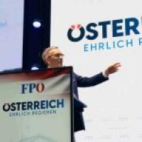 FPÖ Attacks Austria 2040 Climate Law as Deindustrialization Threat