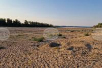 Danube Rises Barely in Bulgarian Section, No Stranded Vessels Are Reported