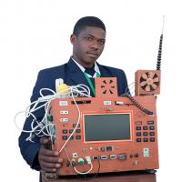 BREAKING News: Namibian teenage IT Genius shock the world, create First Innovative SIM -Free Communication Device