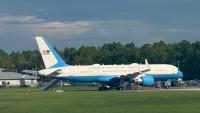 Social media buzzes after Air Force One-style plane lands at GNV