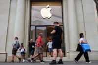 EU struggles to shake up Big Tech