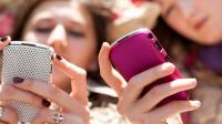 New Zealand Moves to Restrict Social Media Access for Under-16s