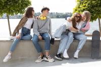 How many young people in Serbia are neither working nor studying?