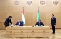 Turkmenistan and Tajikistan hold political consultations