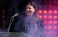Ayotte faces off agaisnt NASCAR Hall of Famer Martin to benefit New Hampshire public schools