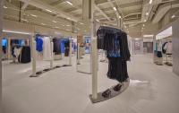 PULL&BEAR reopens Mall of Cyprus store with new look