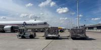 Brussels Airport tests autonomous electric tow tractor in cargo operations