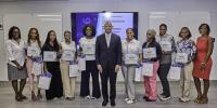Photos: Government Recognises 32 Scholars