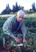 George Waldo: The father of Oregon’s Marionberry and Hood strawberry