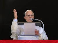 Pope Leo remembers victims of Ebola and mining disaster in Central Africa