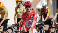 Stage abandoned after hailstorm halts peloton in Vuelta