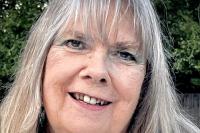 Veteran Nashville Music Journalist and Author Vernell Hackett Dies at 77