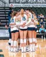 Marquette volleyball hosts No. 2 Texas tonight