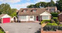 Inside the 'immaculate' £700k Ripon bungalow with summer house and huge garden