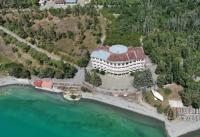 Former Armenian President Robert Kocharyan, his son, and four others have been detained in connection with the illegal acquisition of property