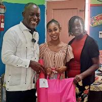 Mayor funds back-to-school supplies for Gregory Park students