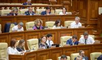 The parliamentary majority is proposing to increase the proportion of programs in Romanian on TV