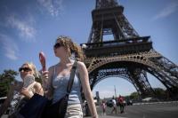 Europe heat waves kill 35,000, strain insurers