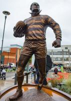 Black rugby trailblazer Billy Boston ‘was everybody’s hero’