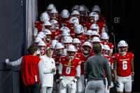 Sports betting: Best to bet against change in college football