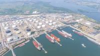 Oil Prices Fall as Iran Negotiation Hopes Return