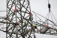Brussels backs grid regulator in clash with capitals