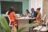 Minister Dowers is informed about new developments at DIMAS