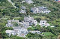 Luxury Home Sales Push Island Real Estate Market to New Peaks