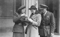 The women who waged secret war on the Nazis