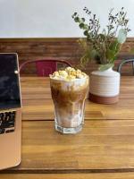 Pittsburgh restaurant news: Starbucks, Friendship Perk & Brew close, Delanie’s expands