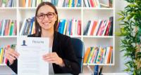 Job hunting? Study reveals the resume style that gets nearly 3 times more interest from employers.