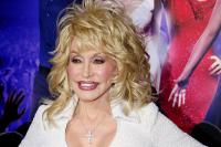 Dolly Parton: Outside the Music