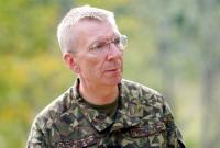 Latvian President Comments on Risk of Russian Invasion
