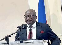 Governor wants bridge between Angola and Nam