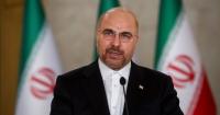 Iran denounces a total economic war and promises to defeat the enemy also on this front.