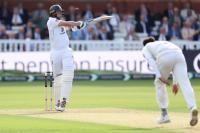 Jamie Smith and Jordan Cox lead England’s resistance as Pakistan finally arrive
