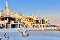 I Found The Santorini Of Spain And It’s This Gorgeous Whitewashed Town With Turquoise Seas