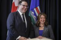 Middle East war, oil prices expected to push Alberta’s budget back into the black