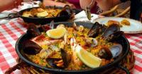 Tourists in Spain stunned by paella restaurant bill after misunderstanding one detail