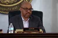 Calumet City aldermen to sue for Mayor Thaddeus Jones’ city credit card receipts