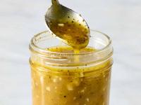 The Easy Salad Dressing Recipe I Have Memorized (It’s That Good!)