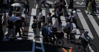 Japan's July jobless rate falls to 2.4%, 1st improvement in 3 months