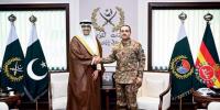 Pakistan, Kuwait sign  new defence pact to  enhance military ties