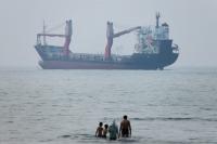 ECONOMIC BLOW: Qatar Slashes Government Spending As Hormuz Crisis Hammers Gas Revenue