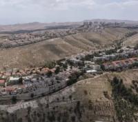 Expert: Israeli Scheme to Link 114 Settlement Outposts and Redraw Geography of West Bank