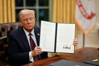 Trump Renames Lake Ontario 'Lake America' as Canada Rejects Controversial Name Change