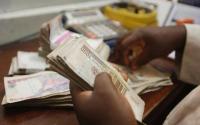 Economy19 minutes ago Naira Gains 66 Kobo to Trade at N1,320/$1 at Official Market