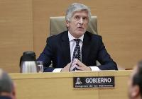 Spain's Interior Minister announces 35 million euros to prevent future mass influxes into Ceuta and calls for end to violence