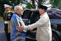 Prabowo Urges Nobel Laureates to Work with Indonesian Researchers