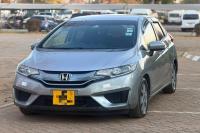 Why these 5 cars dominate Zimbabwean roads but are rarely seen in South Africa